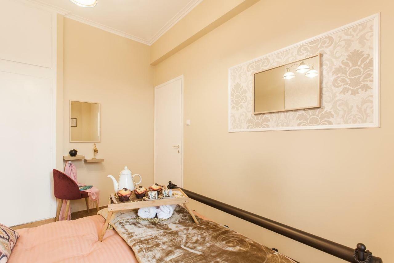 Modern Antique Private Rooms Near To Acropolis Museum And Metro Station Atenas Exterior foto